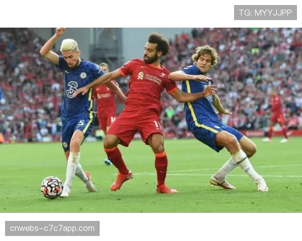 切尔西少一人作战逼平强敌,查洛巴头球破门展现防守韧性